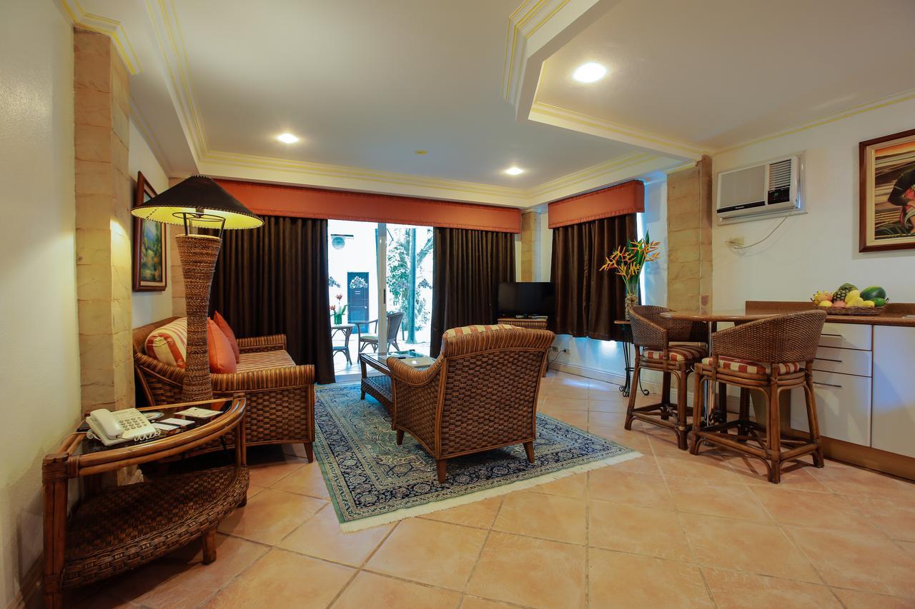 Paradise Garden Hotel And Convention Center Boracay Powered By Aston Manoc-Manoc Esterno foto
