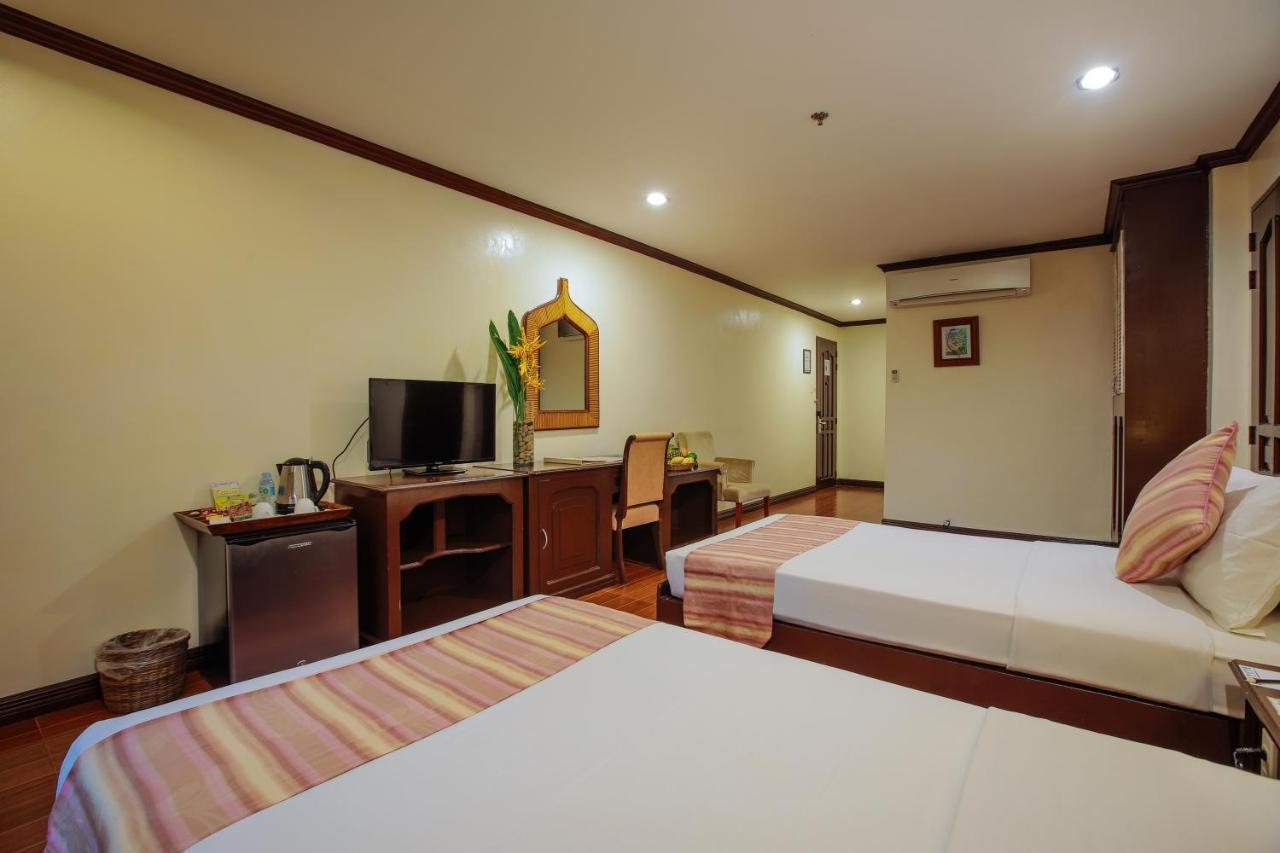 Paradise Garden Hotel And Convention Center Boracay Powered By Aston Manoc-Manoc Esterno foto
